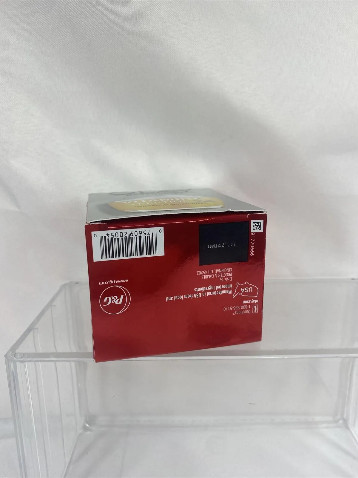 Olay Regenerist Vitamin C   Peptide 24 Hydrating Moisturizer 48g/1.7fl.oz